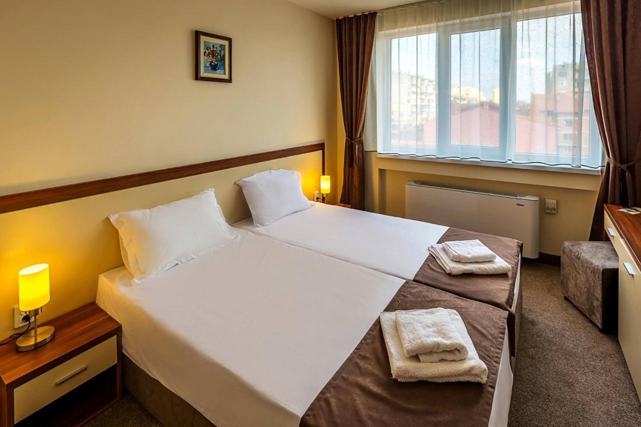 Family Hotel Bulgaria Kharmanli 외부 사진
