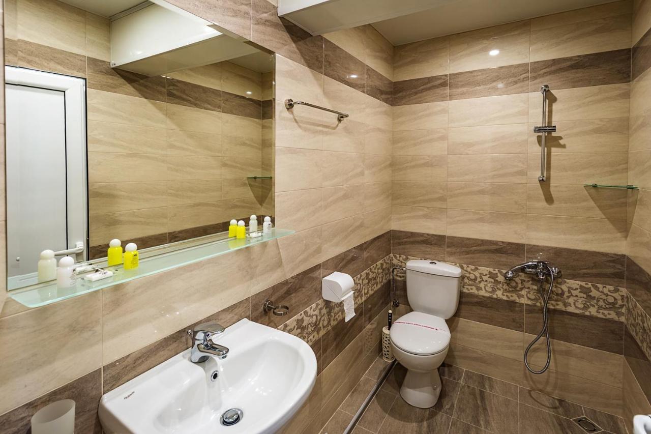 Family Hotel Bulgaria Kharmanli 외부 사진
