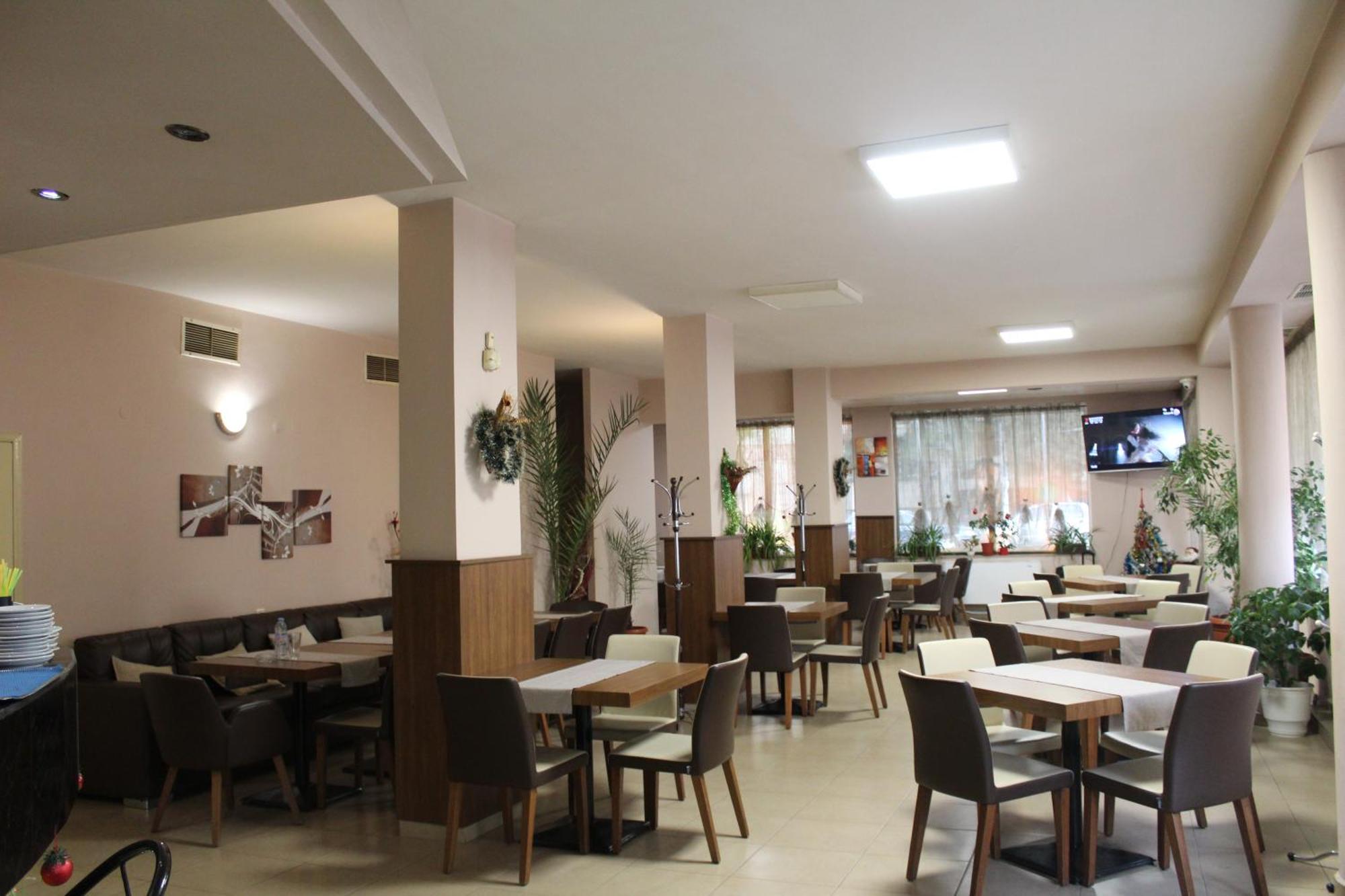 Family Hotel Bulgaria Kharmanli 외부 사진